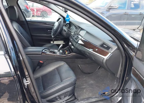 2011 BMW 535I xDrive z USA, uszkodzony, nr VIN WBAFU7C5XBDU53775